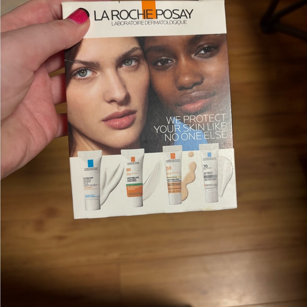 La Roche-Posay Suncare Set - White and Orange